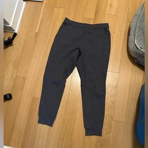 Lululemon Intent Jogger gently worn, inseam 27-28in